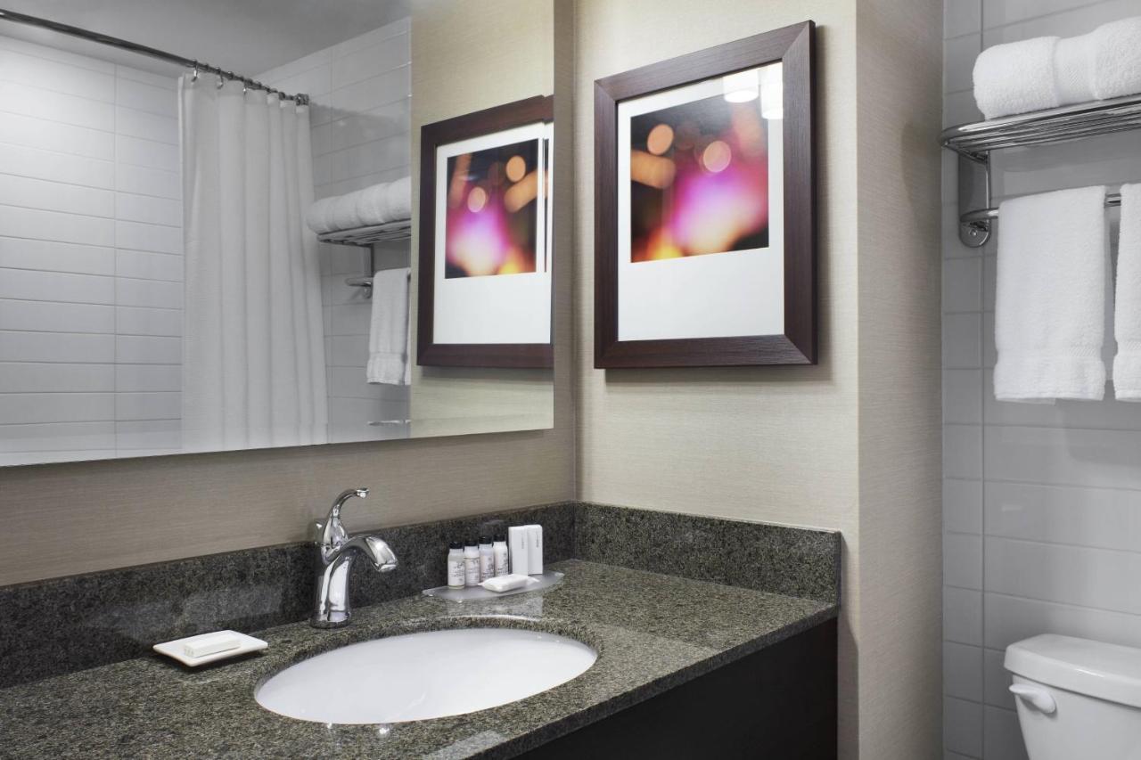 Delta Hotels By Marriott Beausejour Moncton Kültér fotó